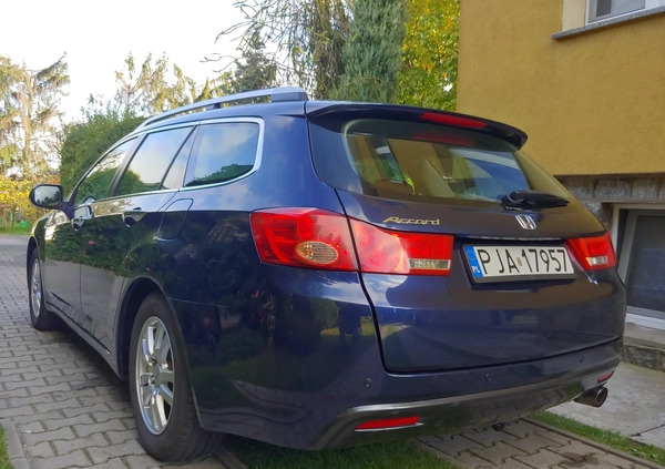 Honda Accord cena 33500 przebieg: 233000, rok produkcji 2009 z Pyrzyce małe 191